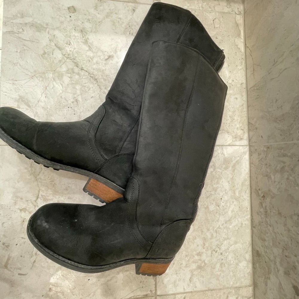 UGG {6.5} Boots Seldon Tall Black Leather Riding Boot Rear Zipper - Picture 2 of 7